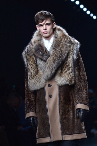 ＜14/15年秋冬ミラノ・メンズコレクション＞フェンディ