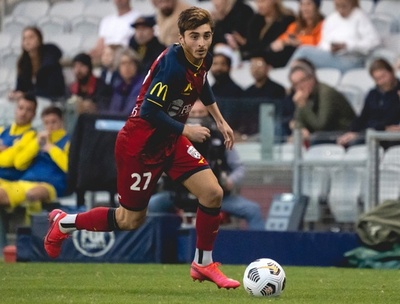  同性愛公表の豪サッカー選手、カタールW杯でのプレーは「怖い」