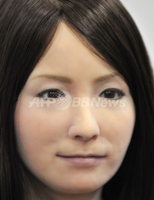 人間そっくりの女性型ロボ 阪大とココロが発表 写真7枚 ファッション ニュースならmode Press Powered By Afpbb News