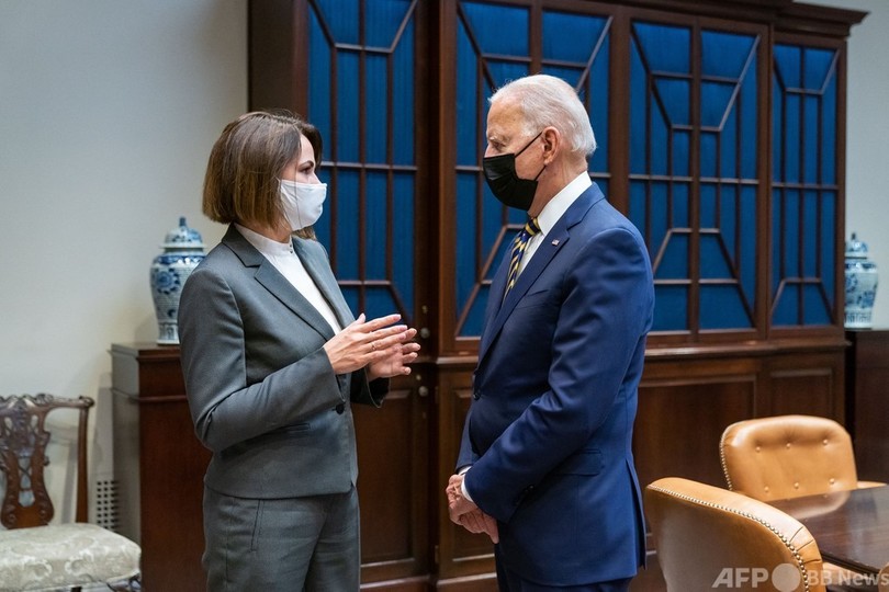 バイデン氏、ベラルーシ野党指導者のチハノフスカヤ氏と面会