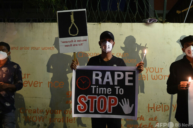 10代の姉妹を集団レイプ殺害、男6人逮捕 インド