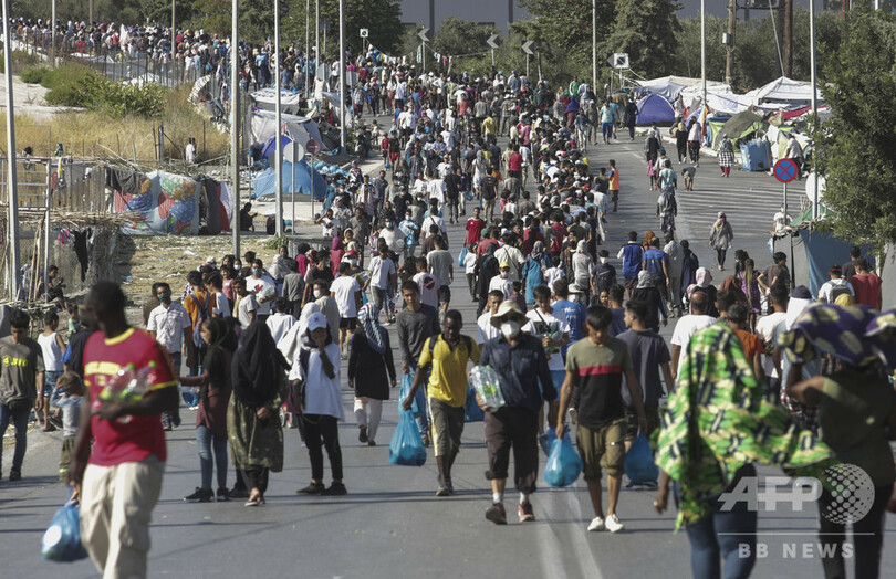 ギリシャ移民施設火災 1週間で代替住居提供目指す 政府 写真6枚 国際ニュース Afpbb News