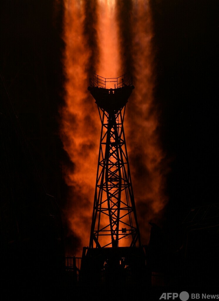 【今日の1枚】宇宙船打ち上げの瞬間 カザフスタン
