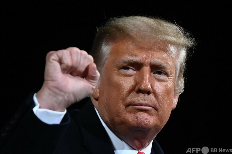 トランプ氏、さらに26人に恩赦 娘婿クシュナー氏の父親にも