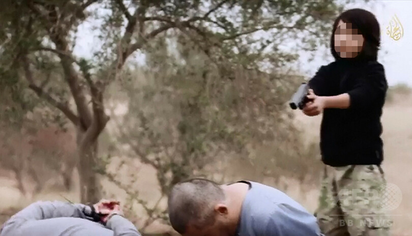 イスラム国、子ども向けプロパガンダで「未来の聖戦士」育成狙う