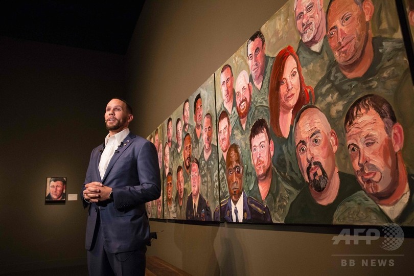 ジョージ W ブッシュ元米大統領の絵画展 元兵士らモデルに 写真18枚 国際ニュース Afpbb News