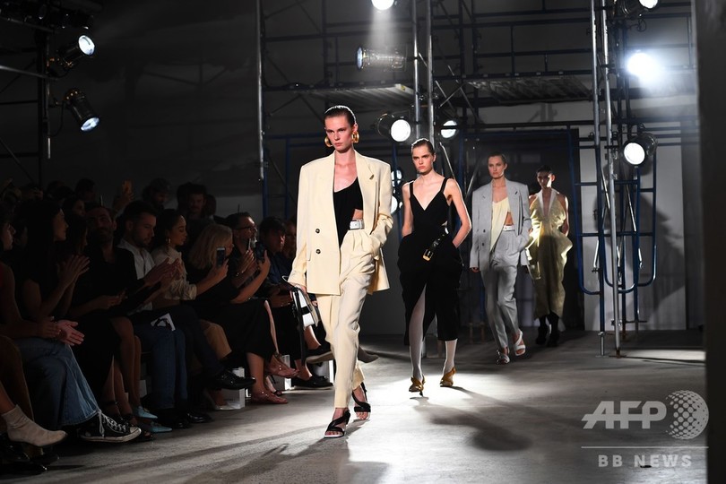 プロエンザ スクーラー 年春夏 写真28枚 国際ニュース Afpbb News