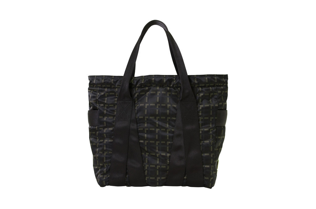 「MARNI×PORTER」第6弾発売に、21日から