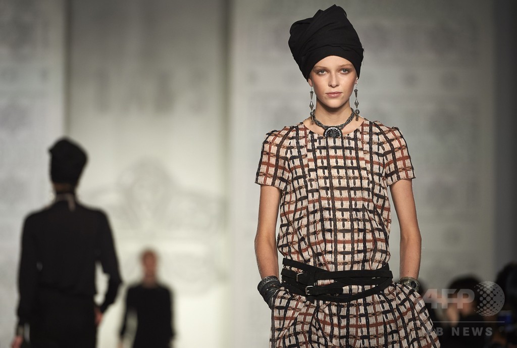 「ダックス」17年春夏