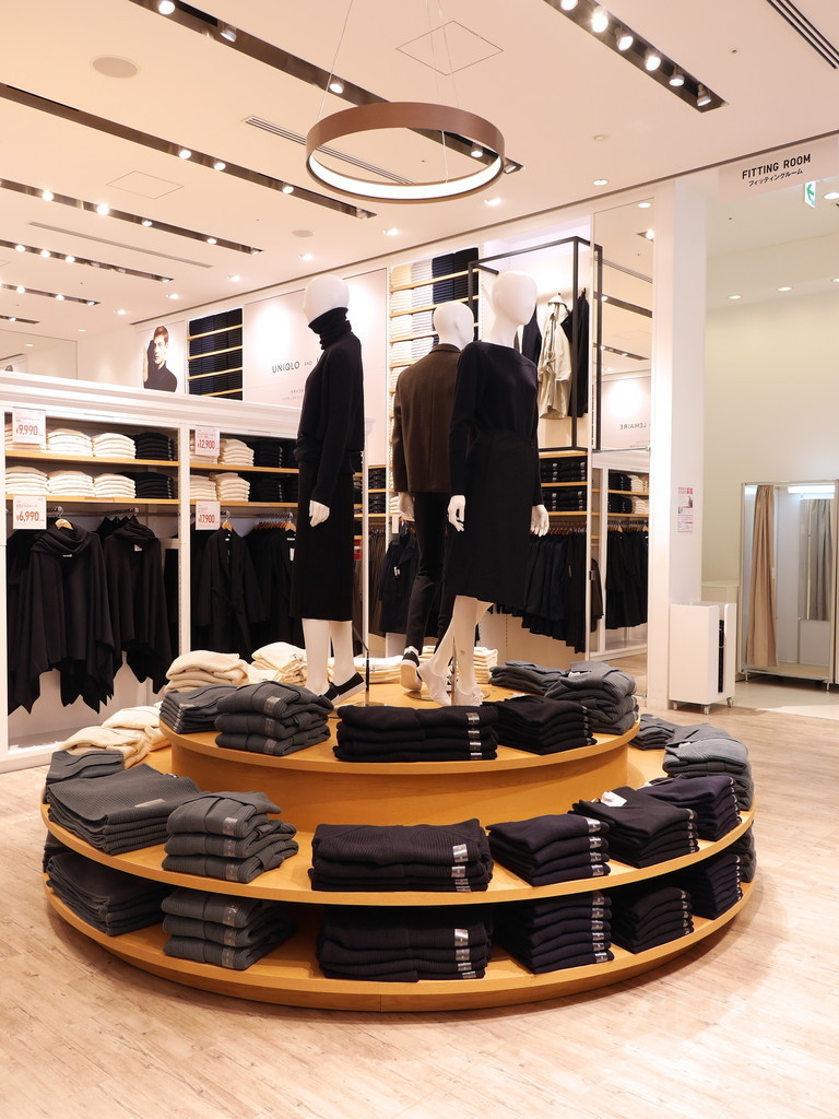 木村佳乃も絶賛、「ユニクロ×ルメール」発売は10/2から