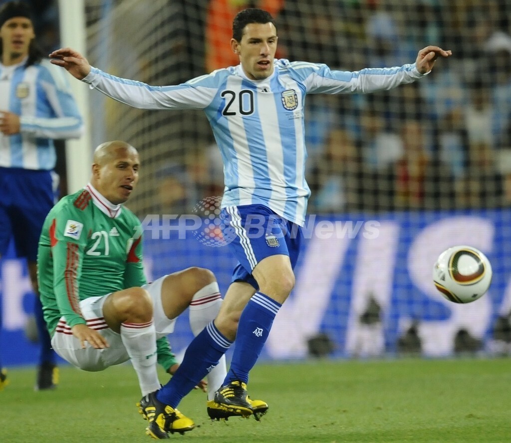 アルゼンチン、メキシコ下し8強 テベス2得点 W杯 写真27枚