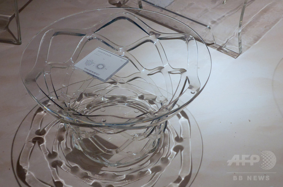 モダンな“透明”家具はいかが？「トランスペアレンシー」誕生