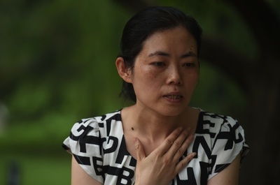 声を上げる場失う中国のDV被害者たち、支援団体解散し孤立