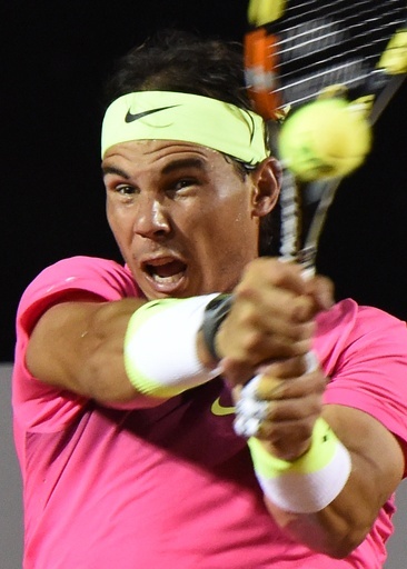 ナダル、午前3時のフルセットを制し準決勝へ リオ・オープン