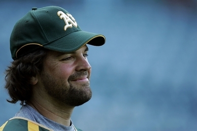 ピアザ 現役引退を表明