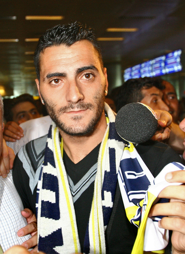 グイサ フェネルバフチェと契約のためイスタンブール入り