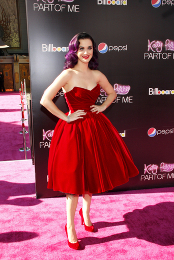 ケイティ・ペリー、服選びはその時の気分