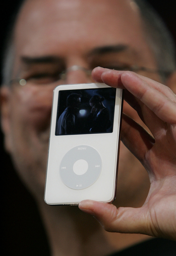 iPodが1億台を突破 - 米国