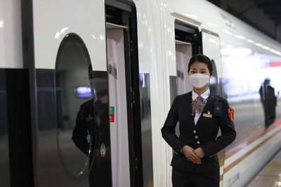 発展のスピードを加速する中国の高速鉄道 総距離は新幹線の10倍以上、一方で負債リスクも