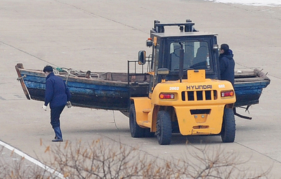 北朝鮮住民7人が黄海上で韓国側へ越境、亡命か 韓国メディア