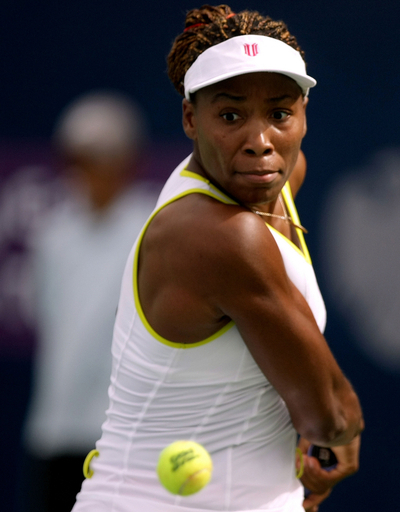 ヴィーナス パフリュチェンコワを下し3回戦へ、ドバイ選手権