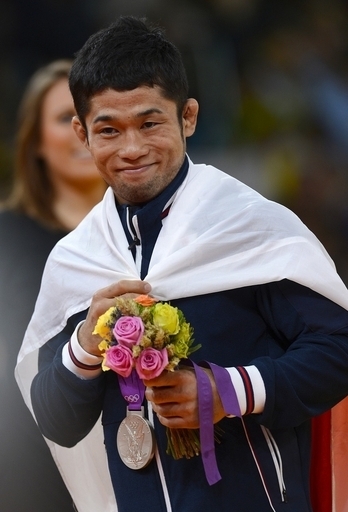 平岡が銀メダル、柔道男子60キロ級