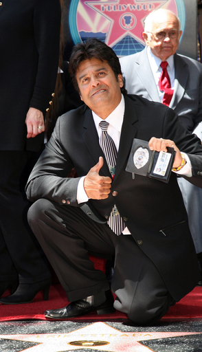 エリック・エストラーダが“スターの殿堂”入り - 米国