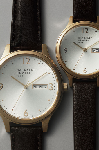 「マーガレット・ハウエル アイデア」 人気モデル”DAY＆DATE”に新モデル