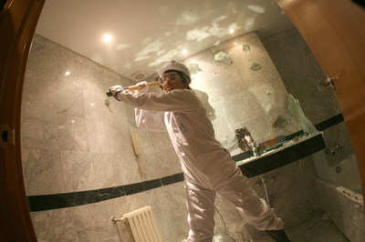 ホテルを壊してストレス発散