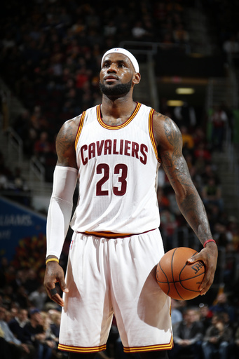 キャバリアーズ、ホークスに大敗