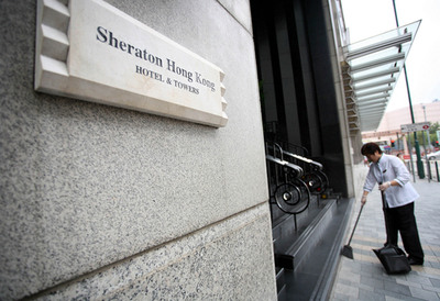 女装男、死去した妻の会員証で女性限定ジムに入る 香港