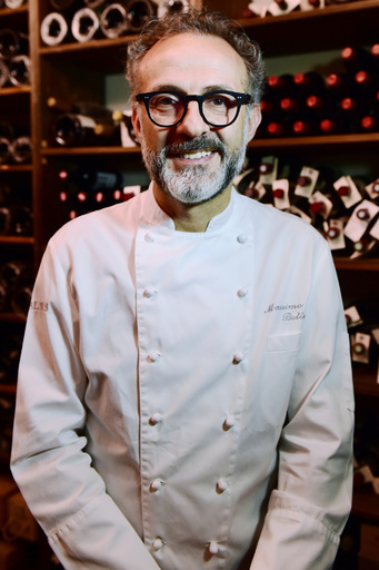 世界一シェフが貧困者向けレストラン開設、ブラジル・リオ