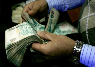 政治的混乱への懸念で株価が8％下落 - トルコ