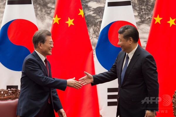中韓首脳が北京で会談、両国の関係修復に注力