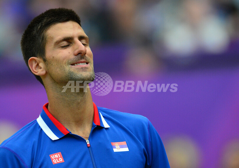 ジョコビッチを破ったマレー、決勝でフェデラーとウィンブルドンの再戦