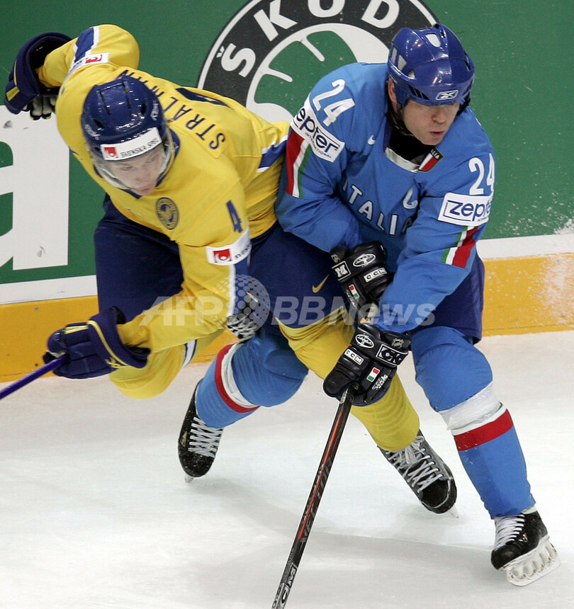＜アイスホッケー 世界選手権大会2007＞スウェーデン 7点を奪いイタリアに快勝 - ロシア