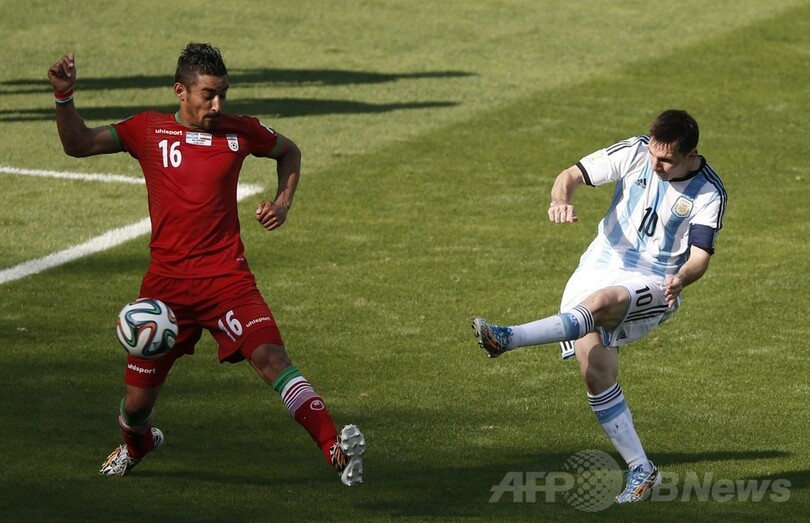 アルゼンチン、メッシの劇的弾でイランに競り勝ち16強入り