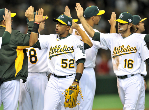 希少レア2012mlb公式オープニングシリーズマリナーズアスレチック鈴木
