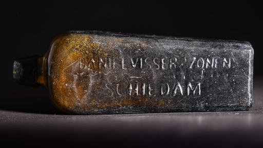 世界最古の瓶入り手紙、豪海岸で発見 132年ぶり 写真10枚 国際ニュース