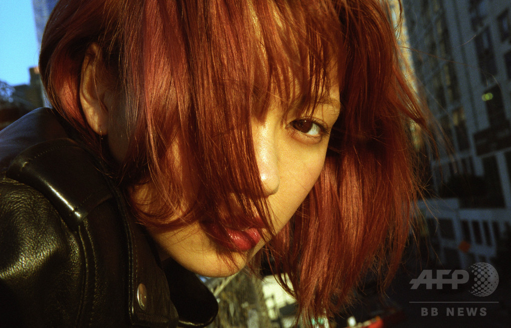 二階堂ふみ写真集『near,far』サイン会、「BOOKMARC」で12月15日開催