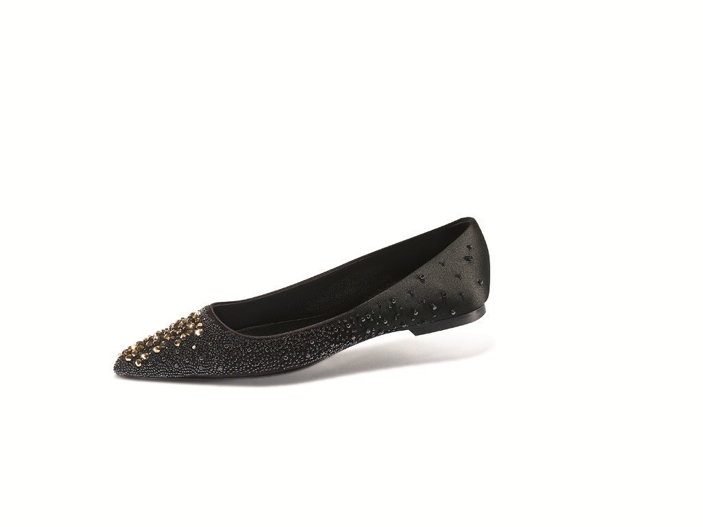 「ロジェ ヴィヴィエ」アニバーサリー記念限定アイテム発売