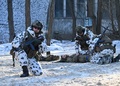 ウクライナ北部プリピャチで行われた軍事訓練（2022年2月4日撮影）。(c)Sergei Supinsky / AFP