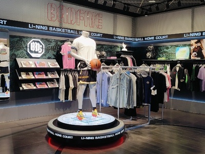 欧州スポーツ用品小売大手 中国への生産移転を検討