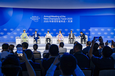 中国・人工知能をグローバルな発展の普遍的なエンジンに