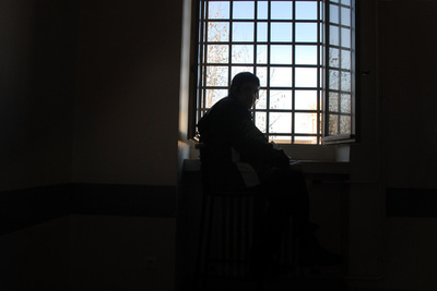 人は独りで考えにふけるくらいなら不快な刺激を好む？米研究