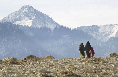 IS、アフガン東部の山岳地帯トラボラをタリバンから奪取