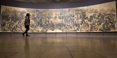 英最大級、幅13メートルの素描画展示