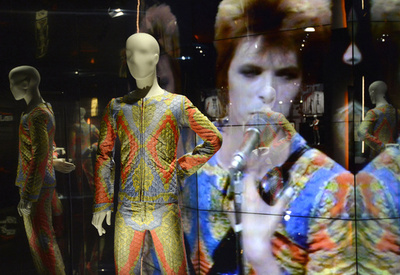 「ジギー・スターダスト」誕生50年 デヴィッド・ボウイの象徴的分身