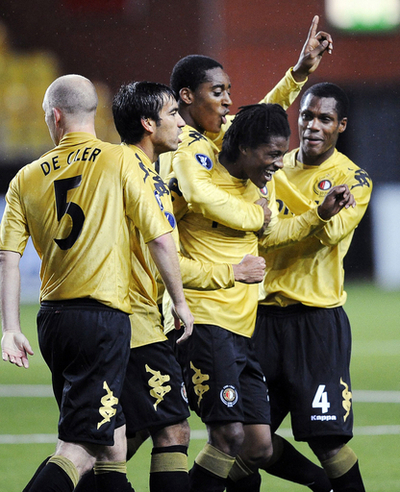 フェイエノールト カルマルFFを下しグループリーグへ