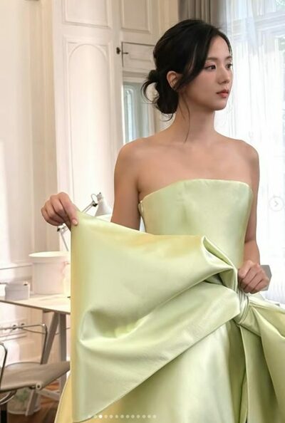 BLACKPINKジス、パリ・ファッションウィークで2日連続注目